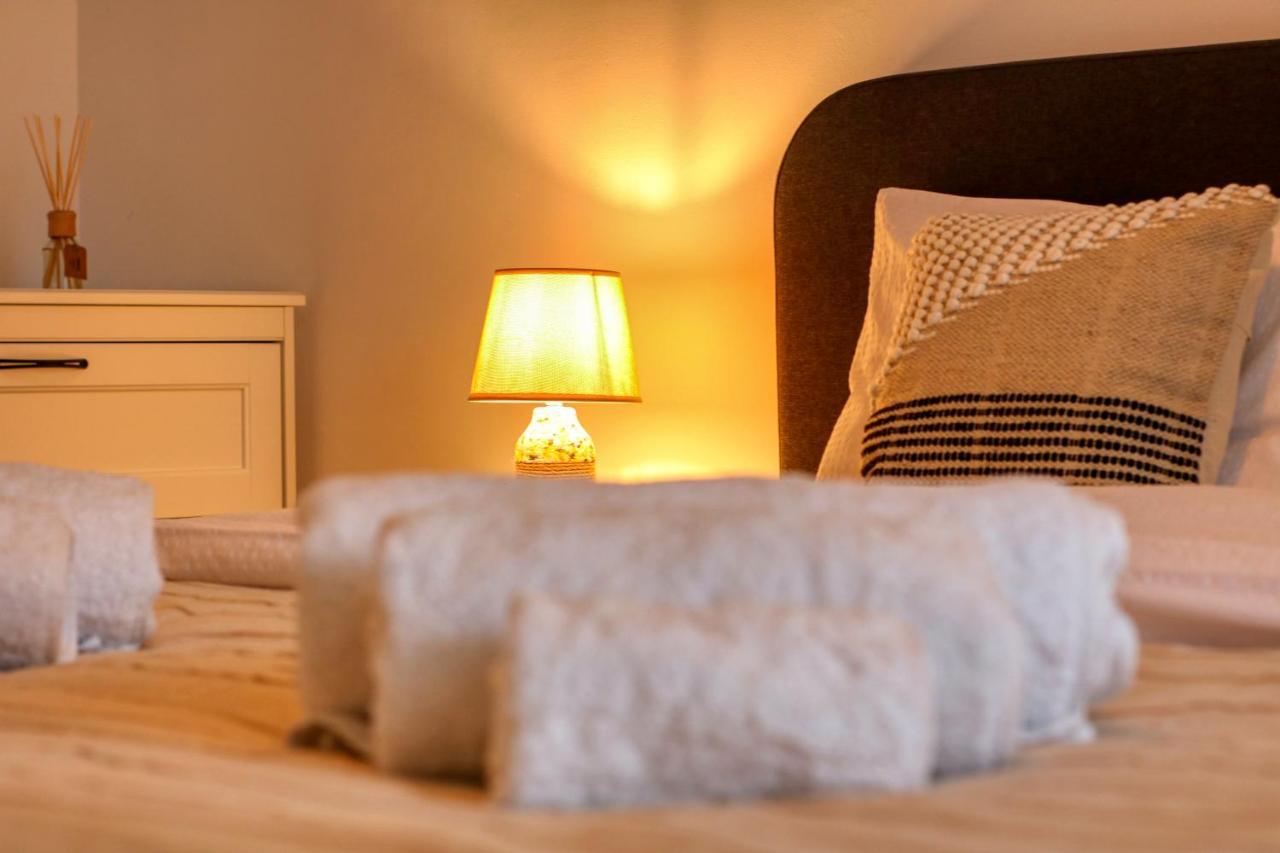 Relaxation Station - My Charming, Cosy&Inviting Apt - Smart Thermostat - Private Parking - Ior Park - Long Term Price Cuts Bucureşti Exterior foto